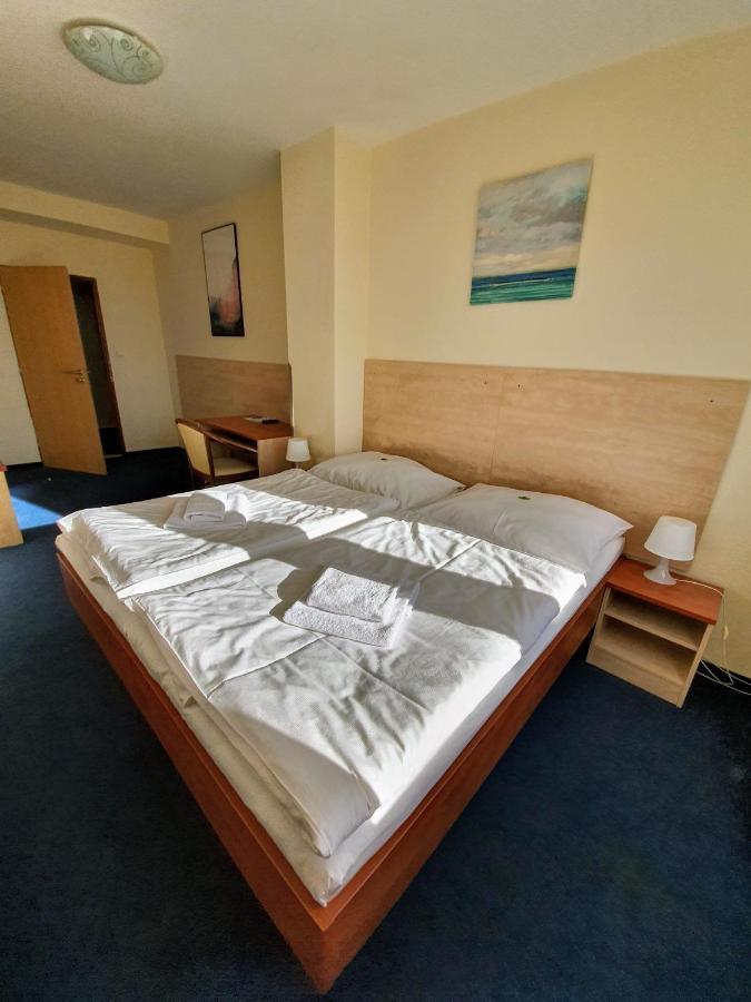 Chodov Asc Hotel Praga